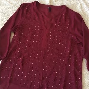 Super cute sheer Maurice’s top.